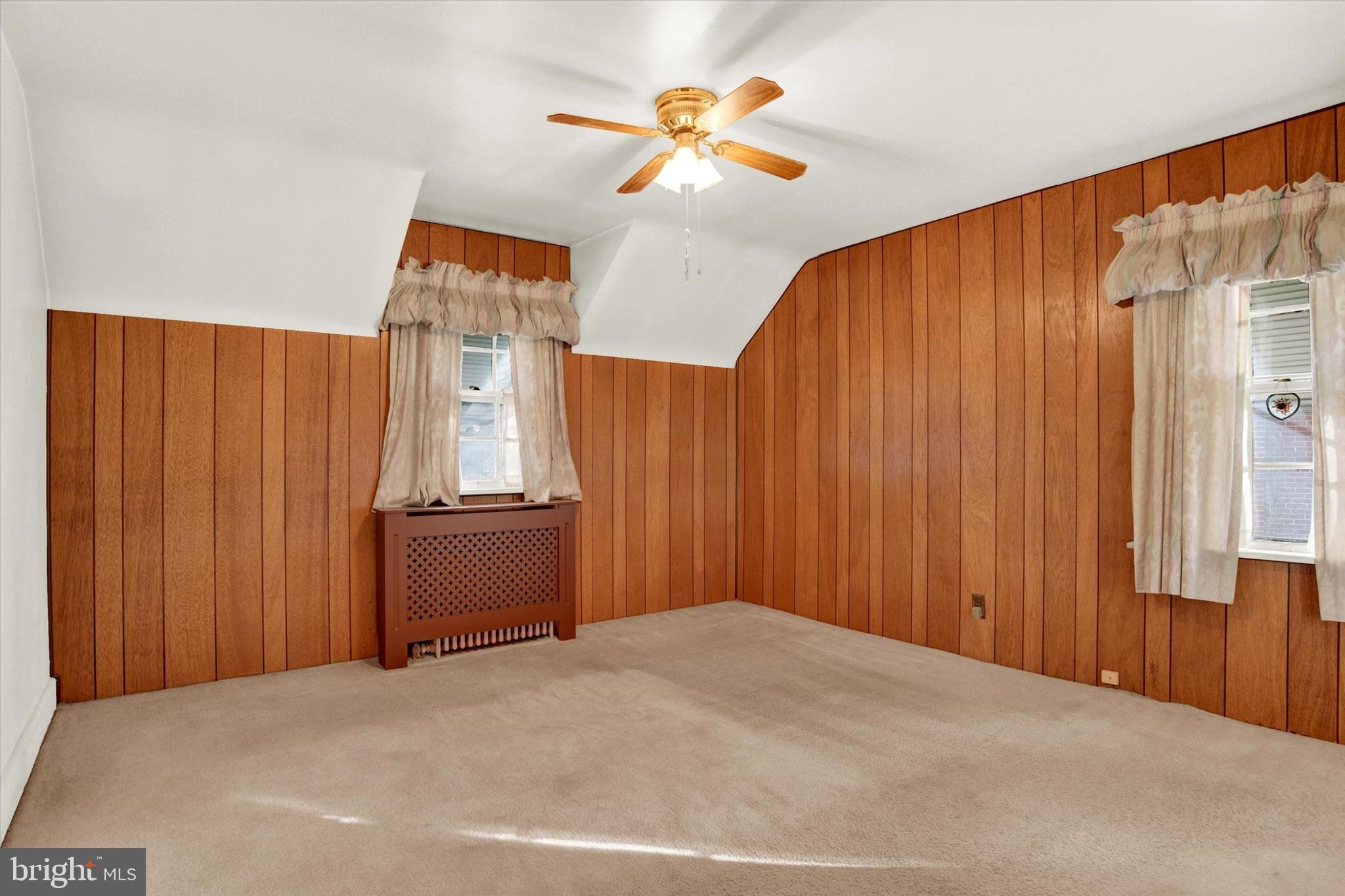 3520 SCHOOLHOUSE LANE
