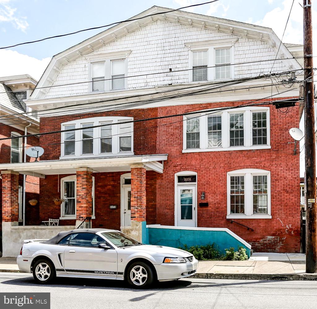 2231 PENN STREET