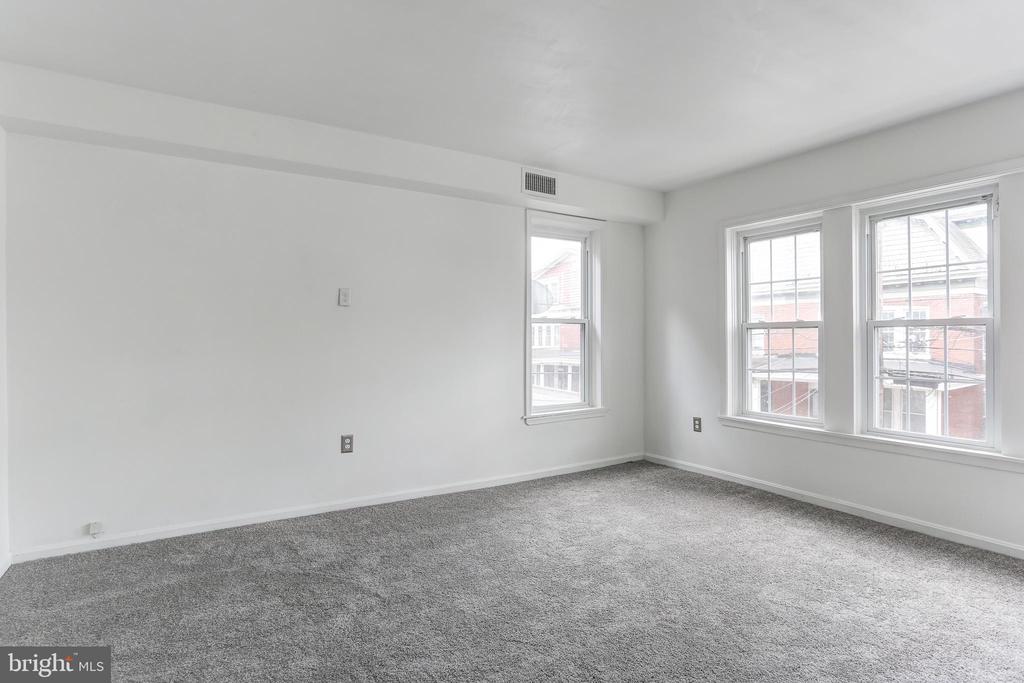2231 PENN STREET