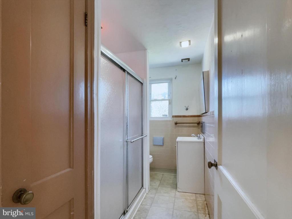 1 N 46TH STREET