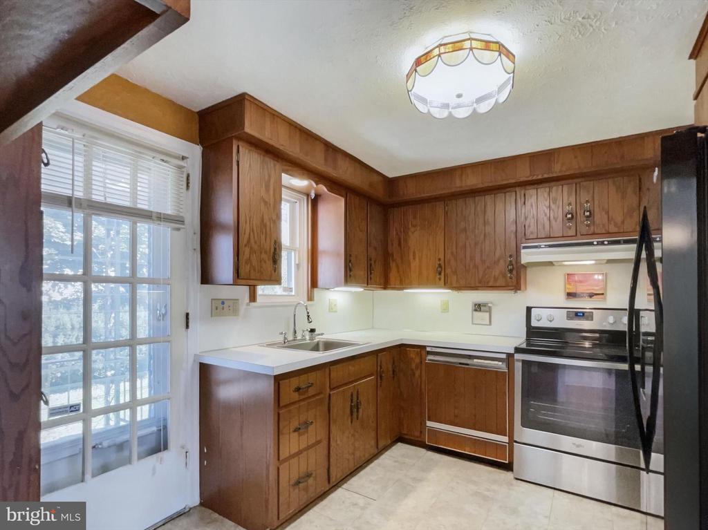 1 N 46TH STREET