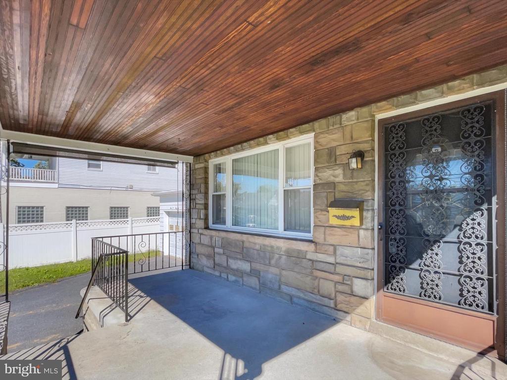 1 N 46TH STREET