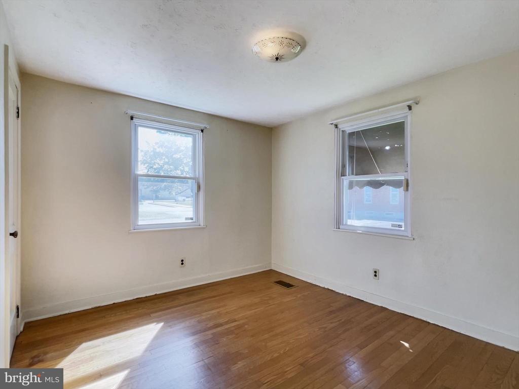 1 N 46TH STREET