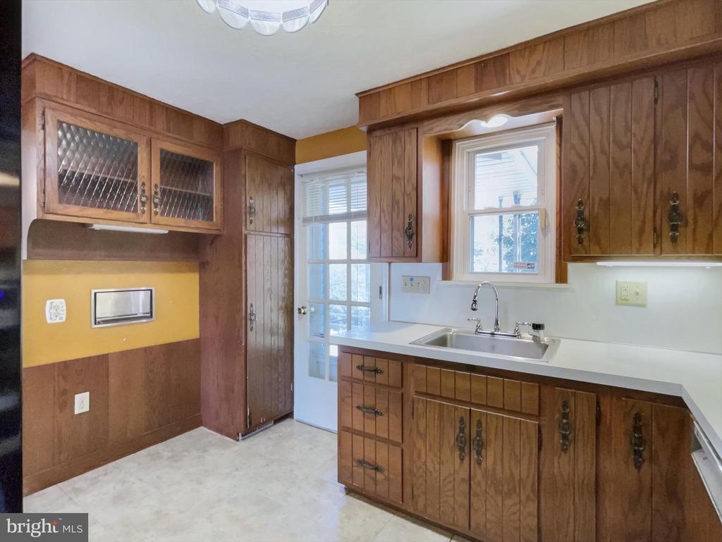 1 N 46TH STREET