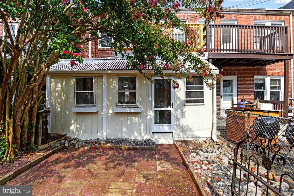 540 S 15TH STREET