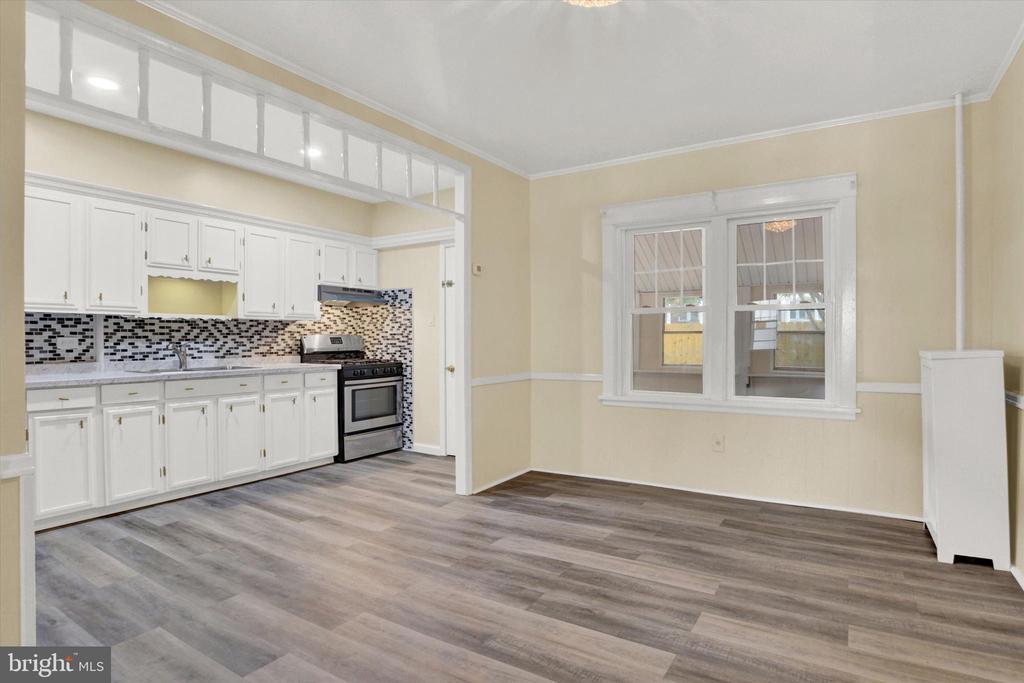 540 S 15TH STREET