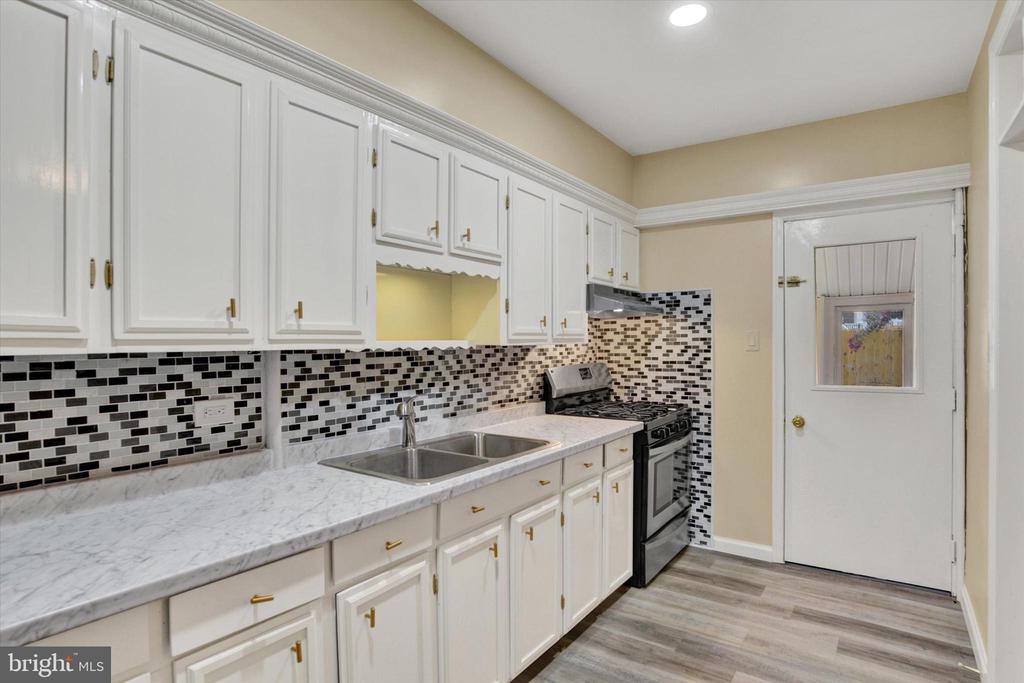 540 S 15TH STREET