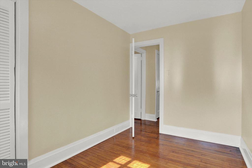 540 S 15TH STREET