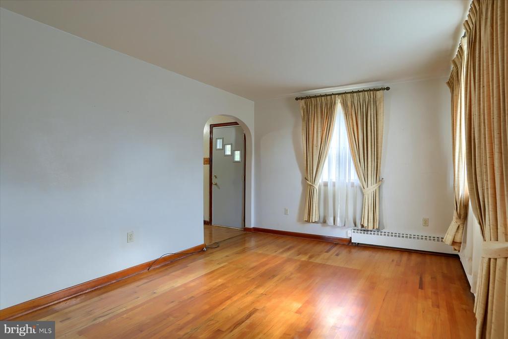 209 PARK AVENUE