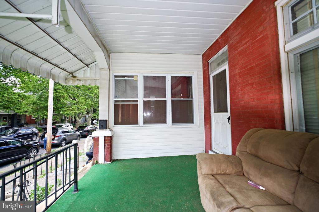 1203 N 14TH STREET