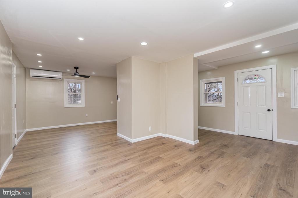 750 S 6TH STREET