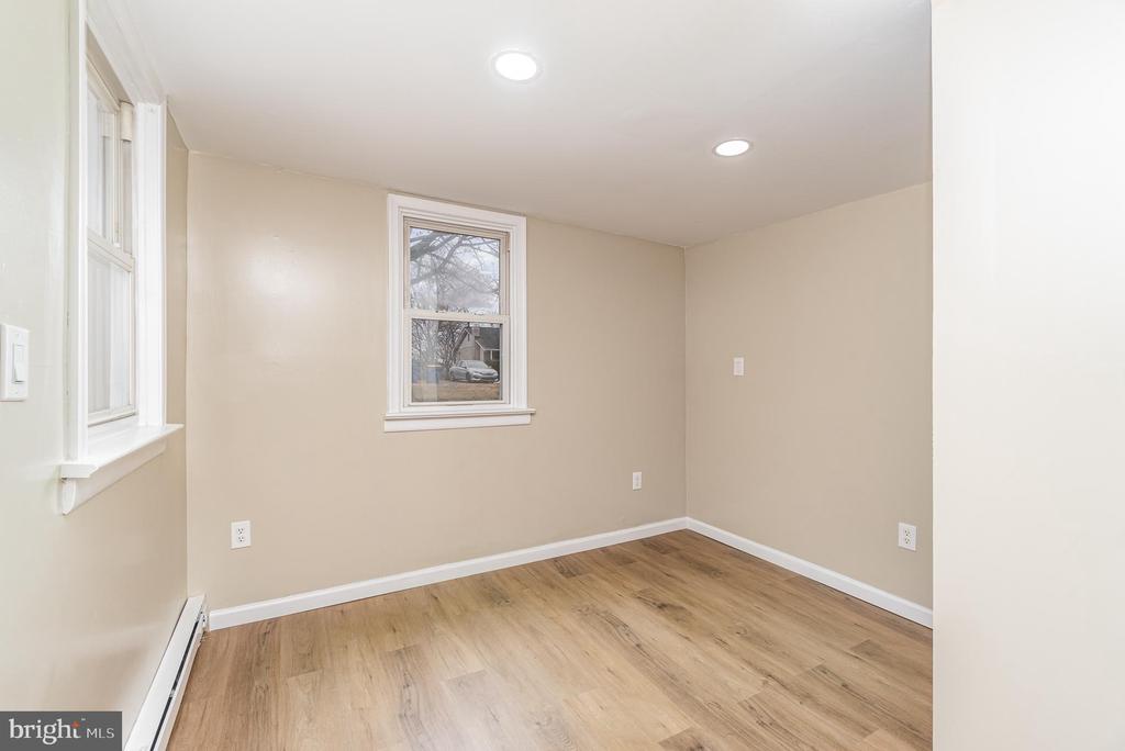 750 S 6TH STREET