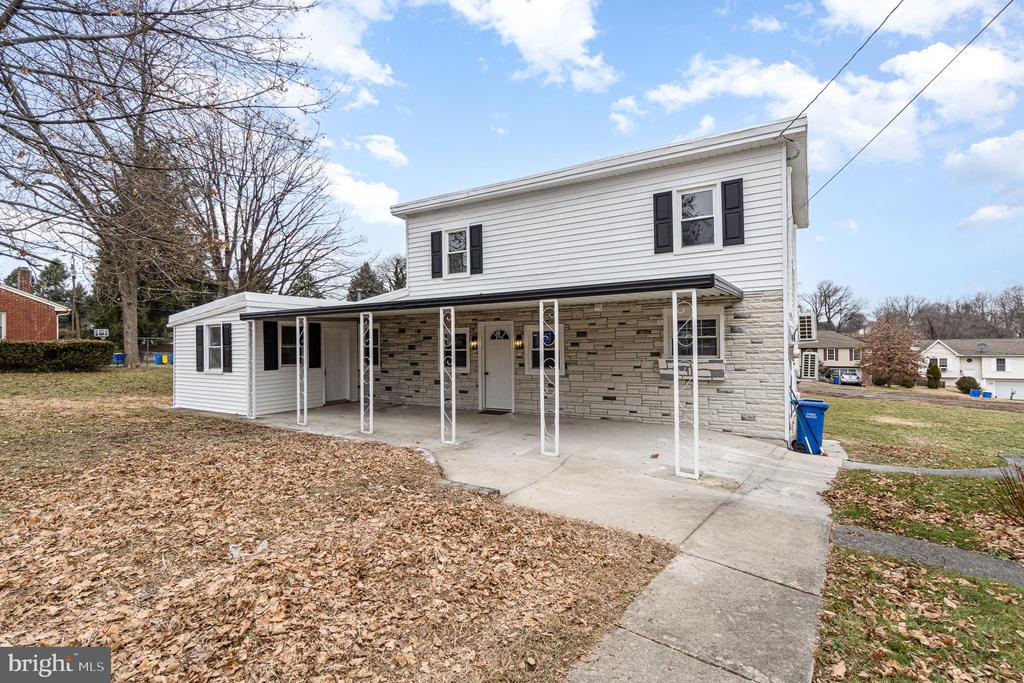 750 S 6TH STREET