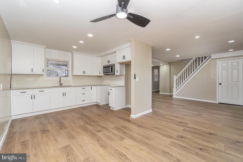 750 S 6TH STREET