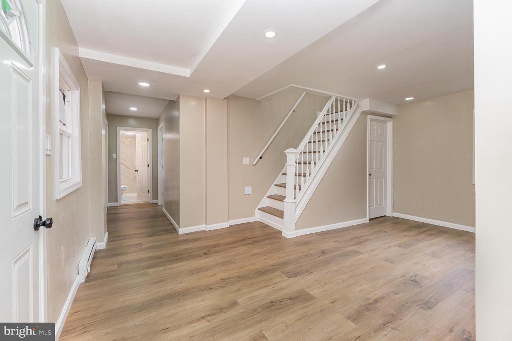750 S 6TH STREET