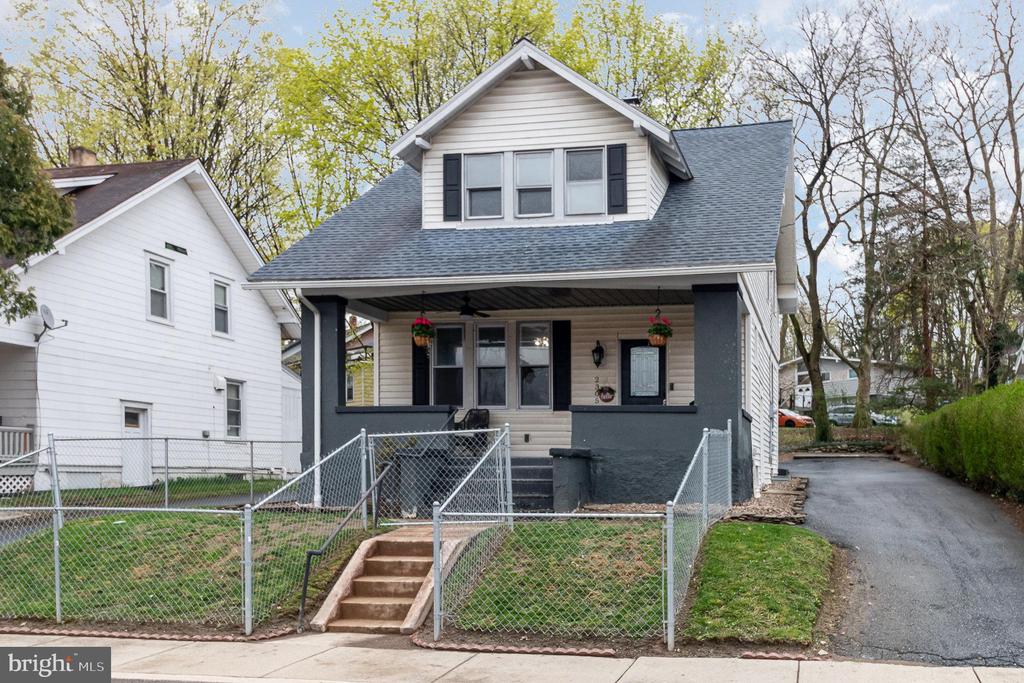 2305 WALNUT STREET