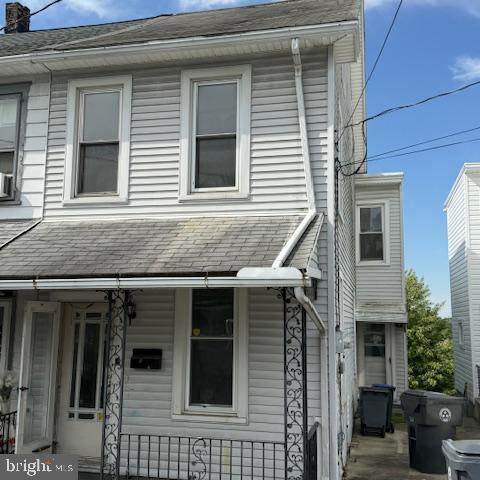412 READING STREET