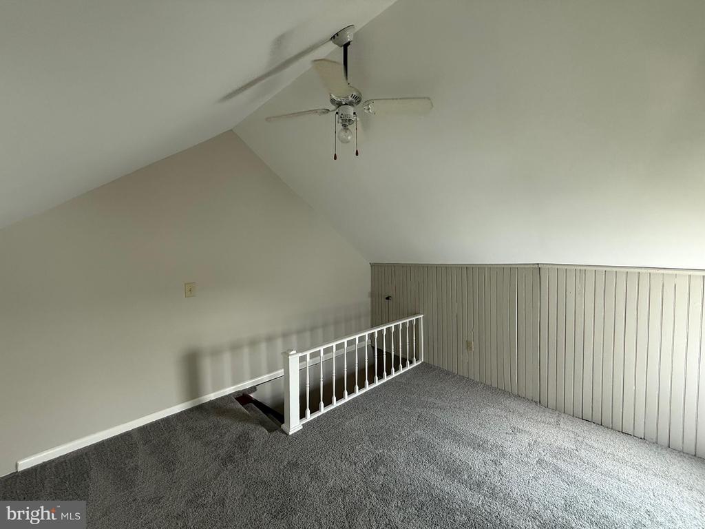 412 READING STREET