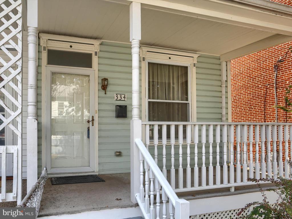 334 LINCOLN STREET