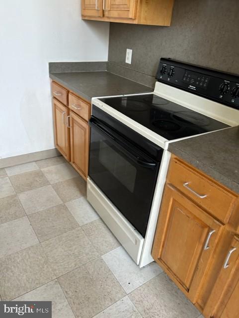 1254 DERRY ST,DAUPHIN