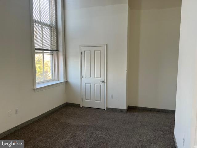 1254 DERRY ST,DAUPHIN