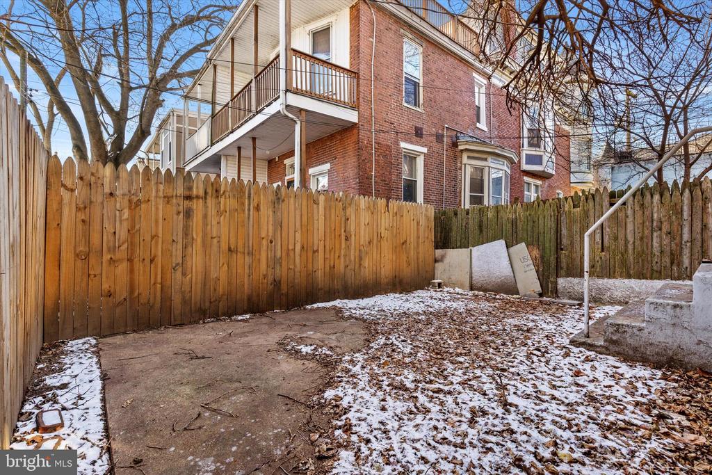 241 MACLAY STREET