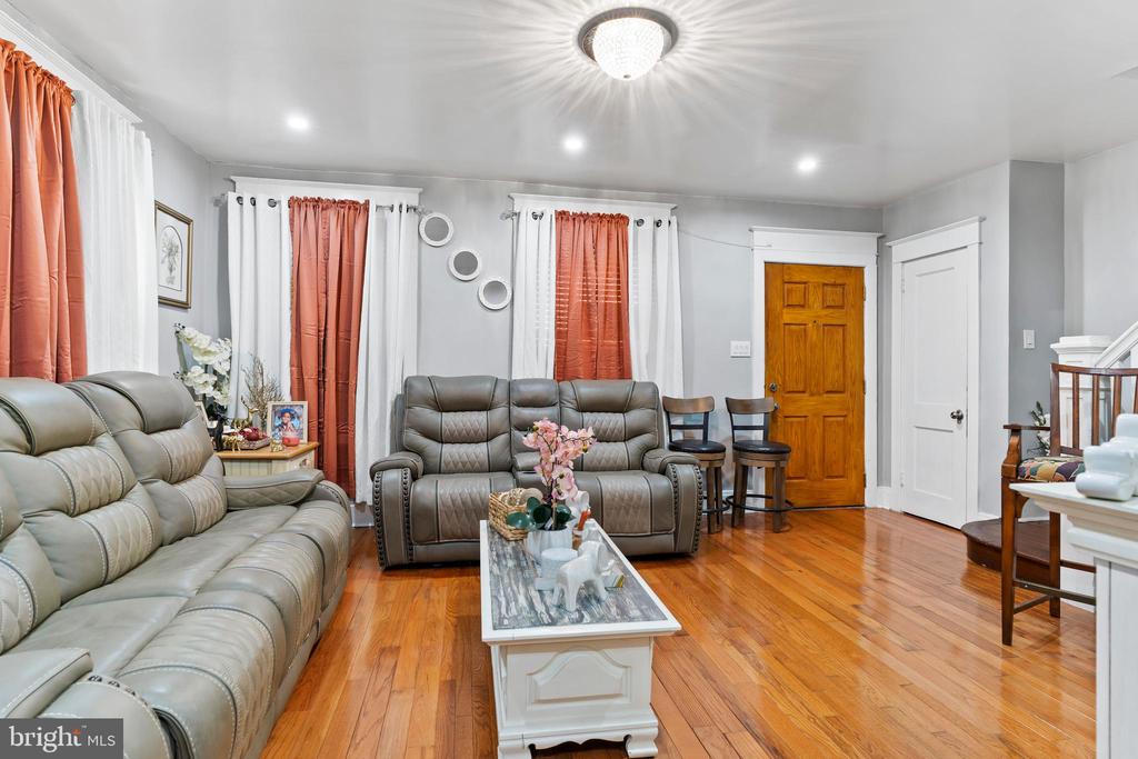 2452 N 4TH STREET