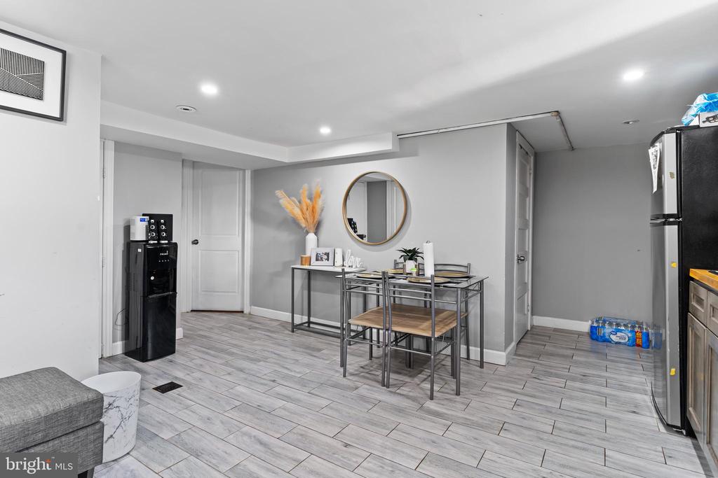 2452 N 4TH STREET