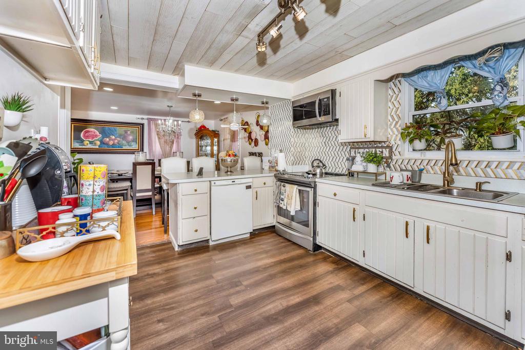136 LINGLESTOWN ROAD