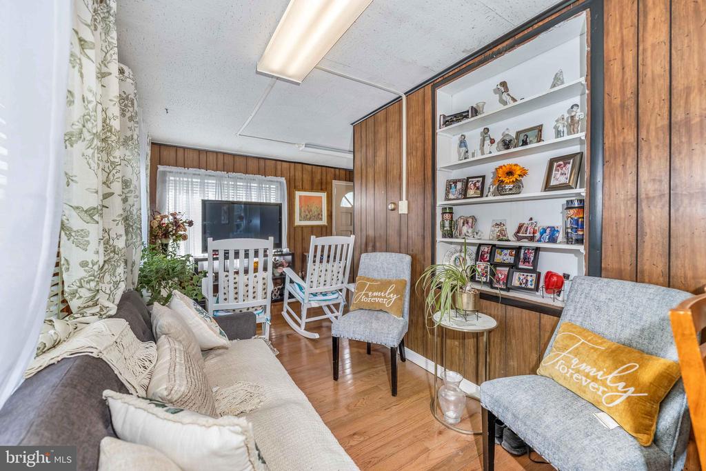 136 LINGLESTOWN ROAD
