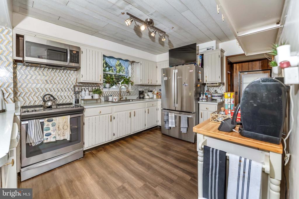 136 LINGLESTOWN ROAD