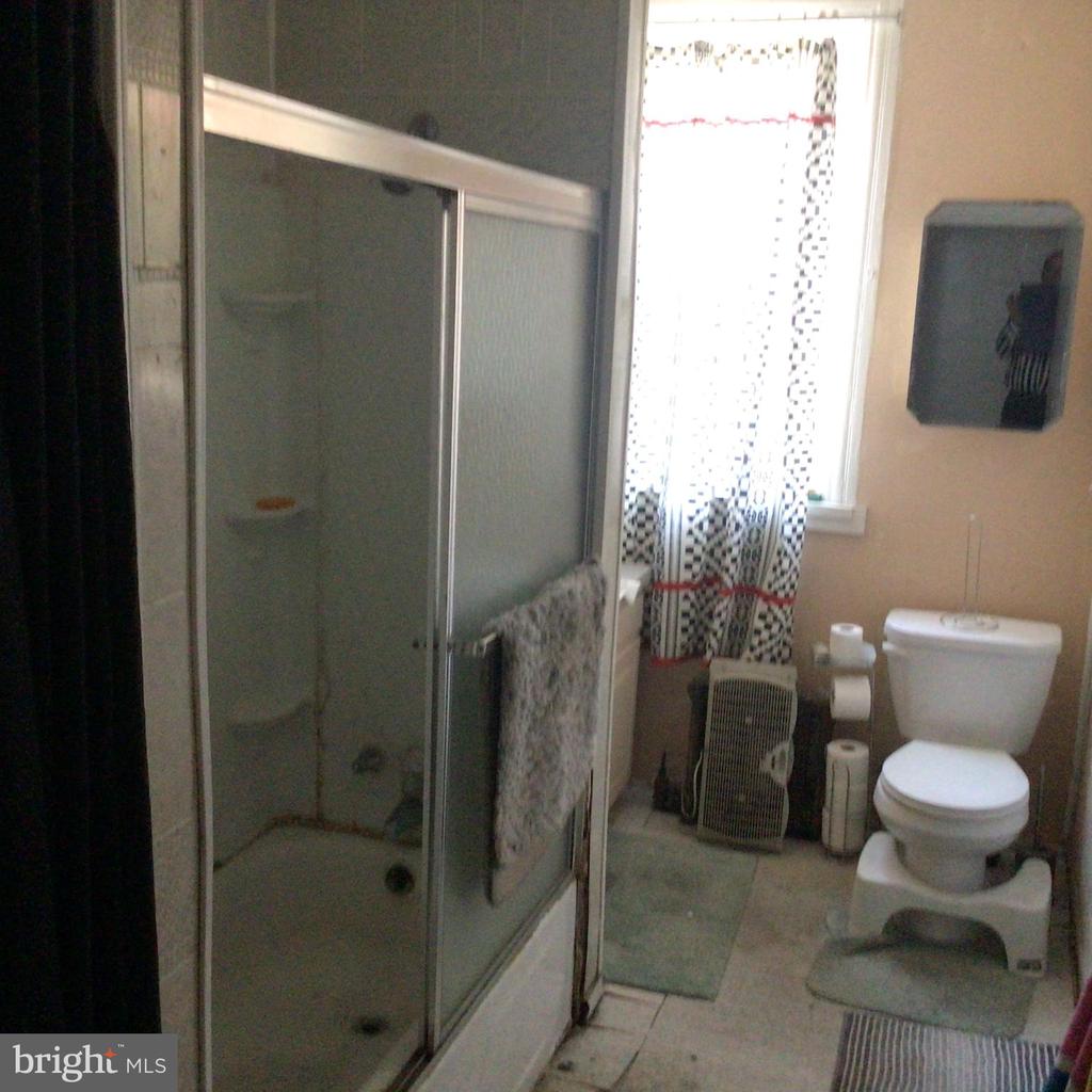 467 CRESCENT STREET