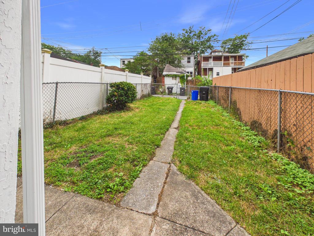 1118 N 16TH STREET