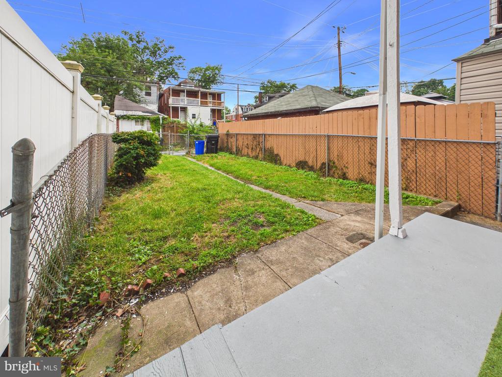 1118 N 16TH STREET