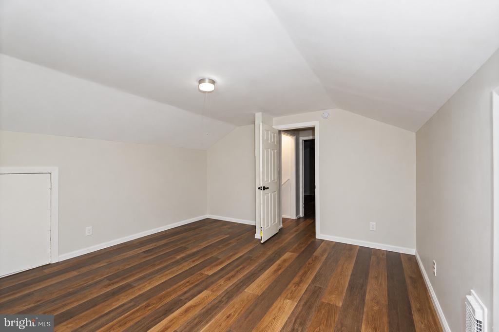 5129 IRENE DRIVE