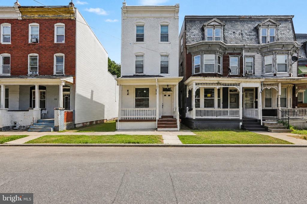 317 CRESCENT STREET