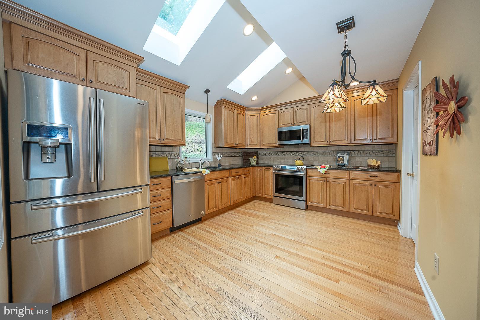 42 Sawgrass Ln