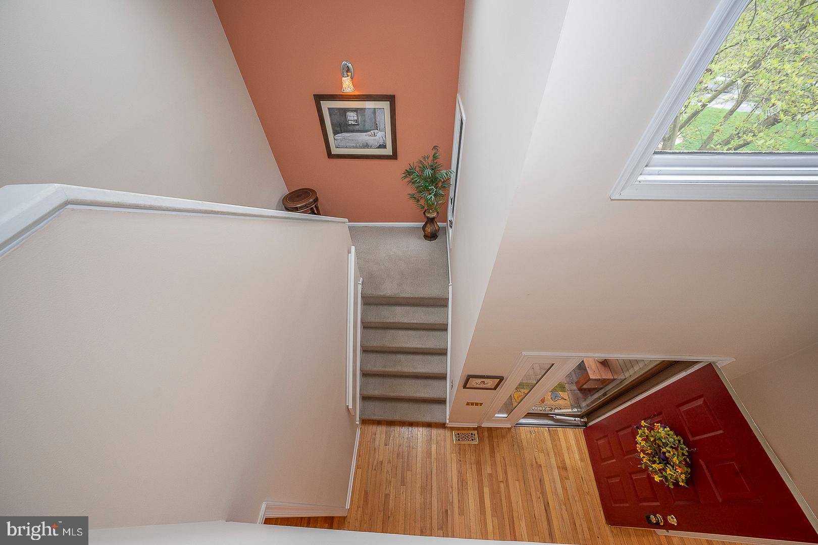 42 Sawgrass Ln