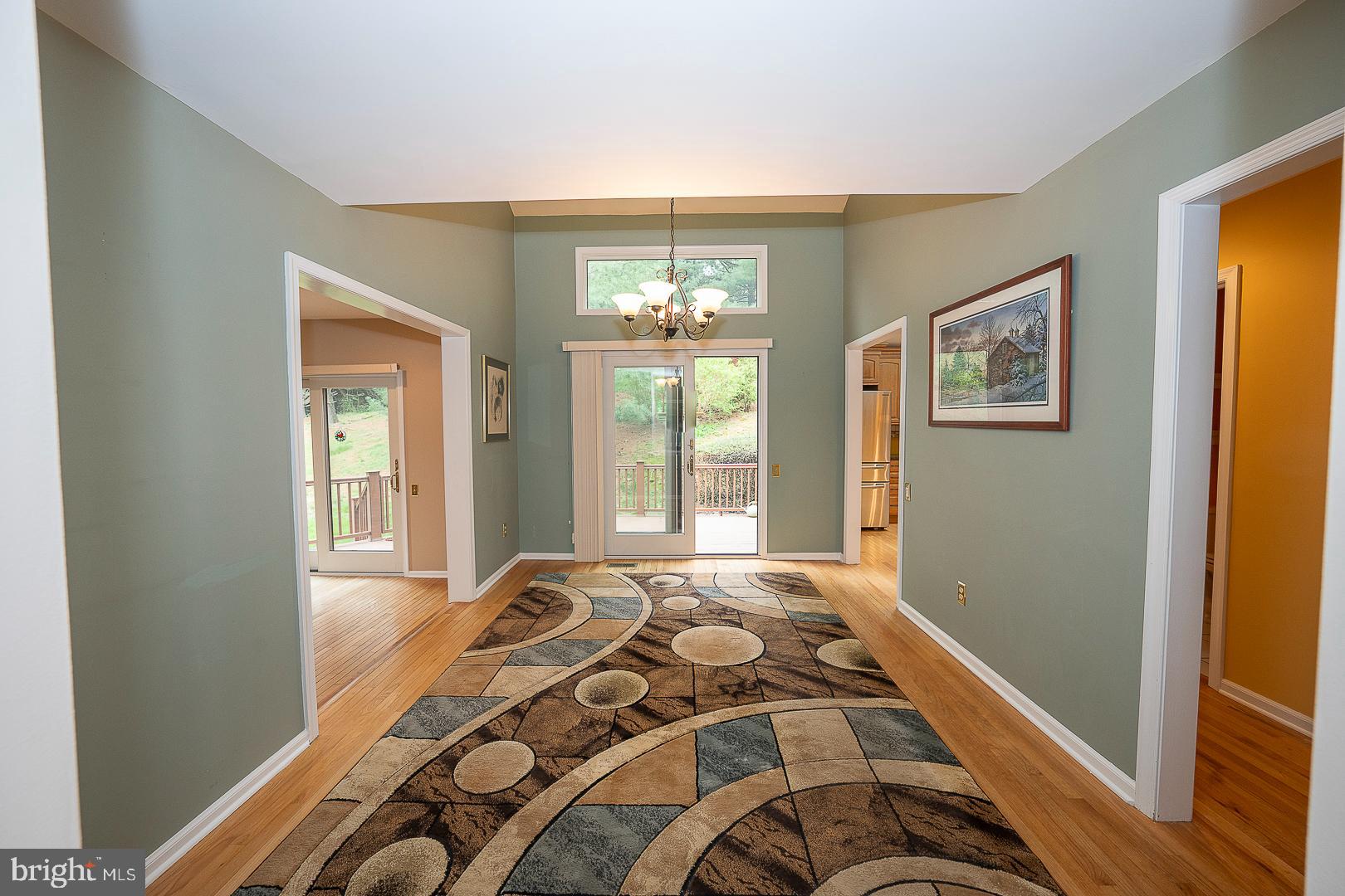 42 Sawgrass Ln