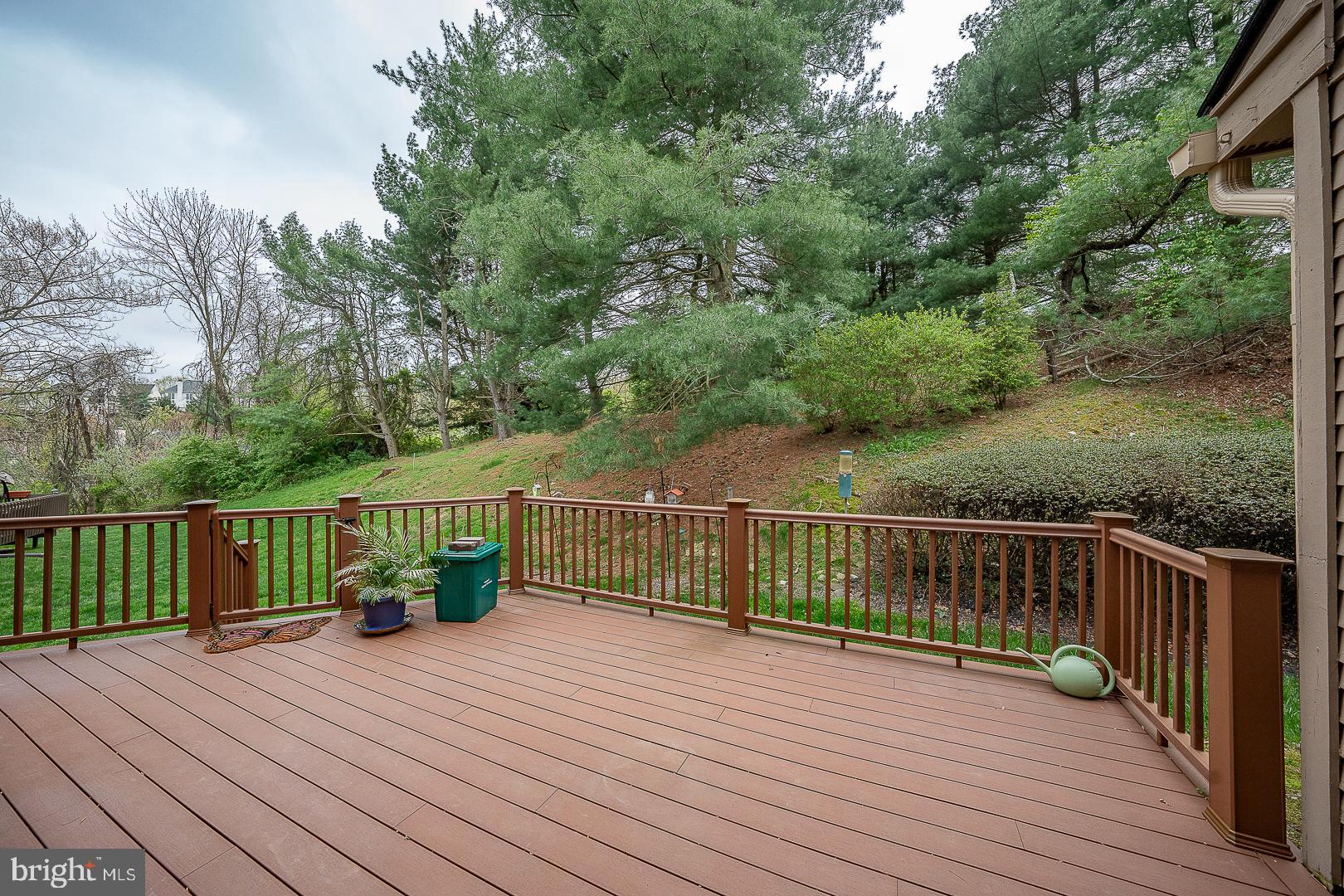 42 Sawgrass Ln
