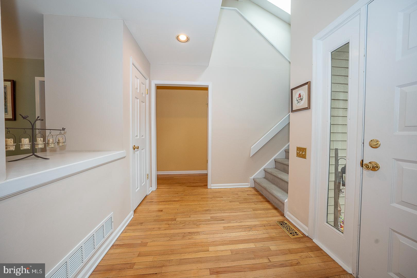 42 Sawgrass Ln