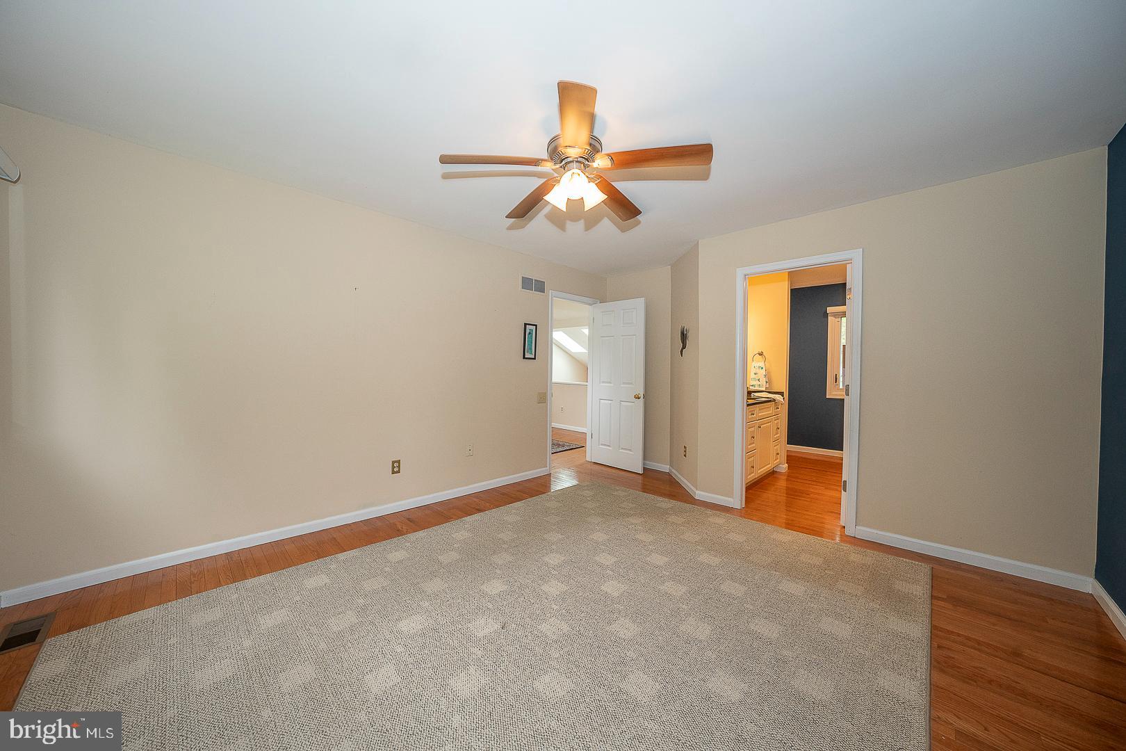 42 Sawgrass Ln