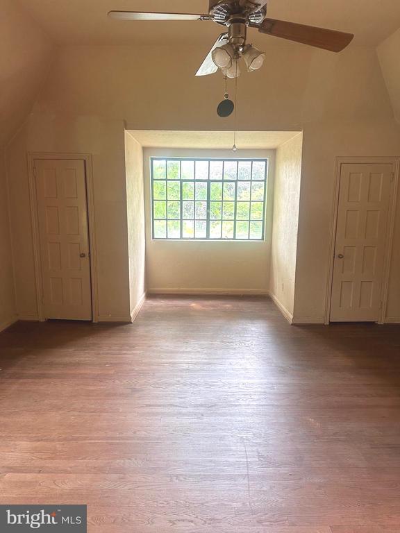 1121 Wilde Ave