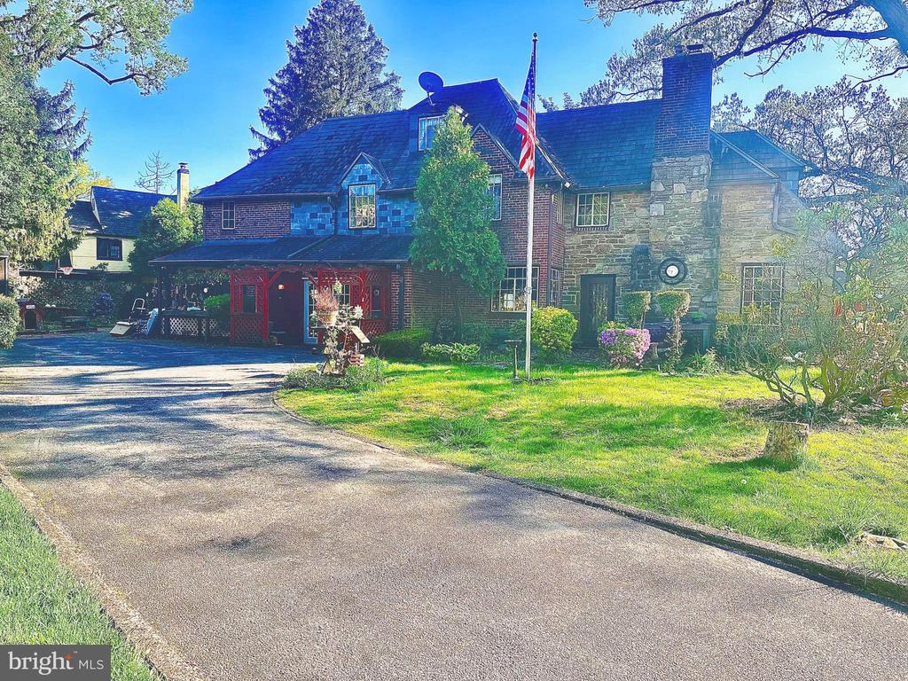 1121 Wilde Ave