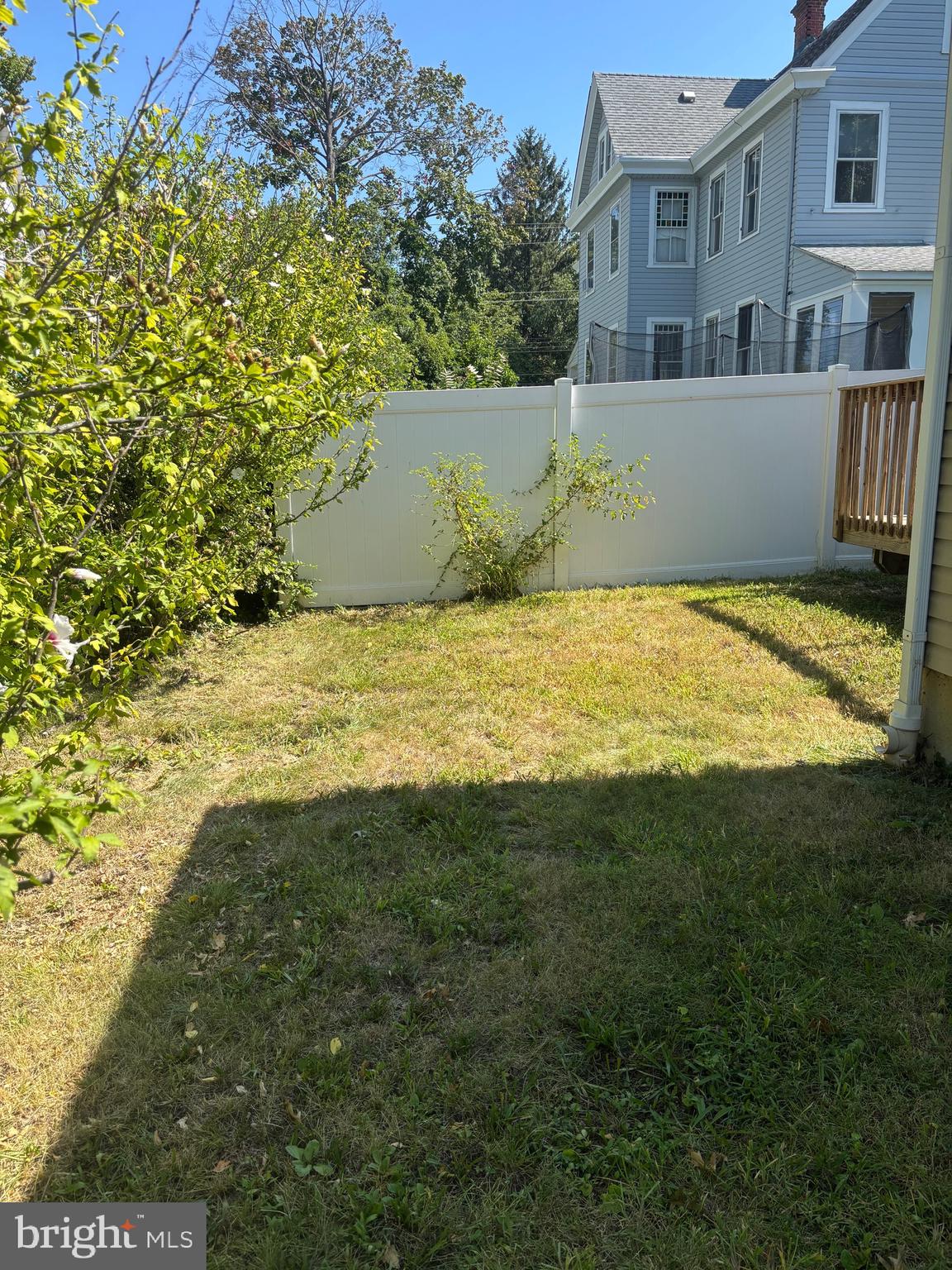 435 Willows Ave