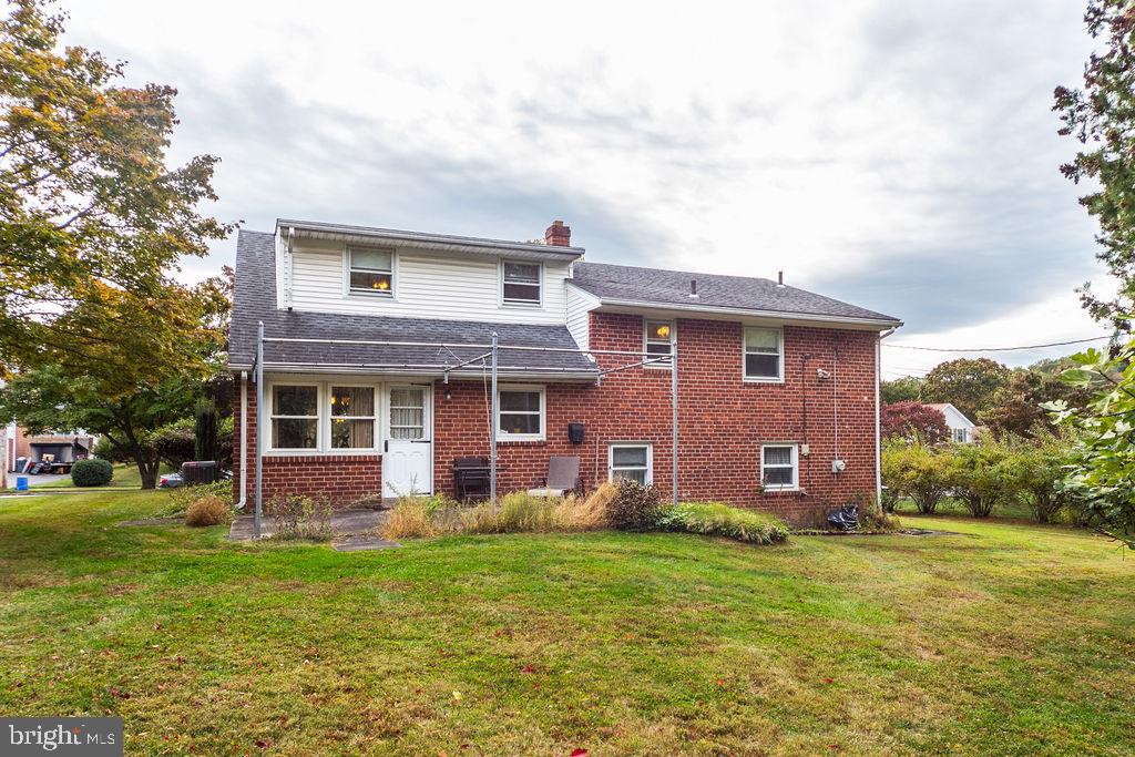 2613 HIGHLAND AVENUE