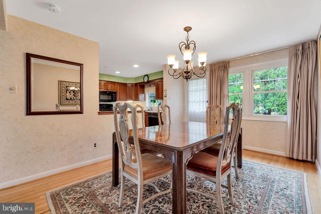 2613 HIGHLAND AVENUE