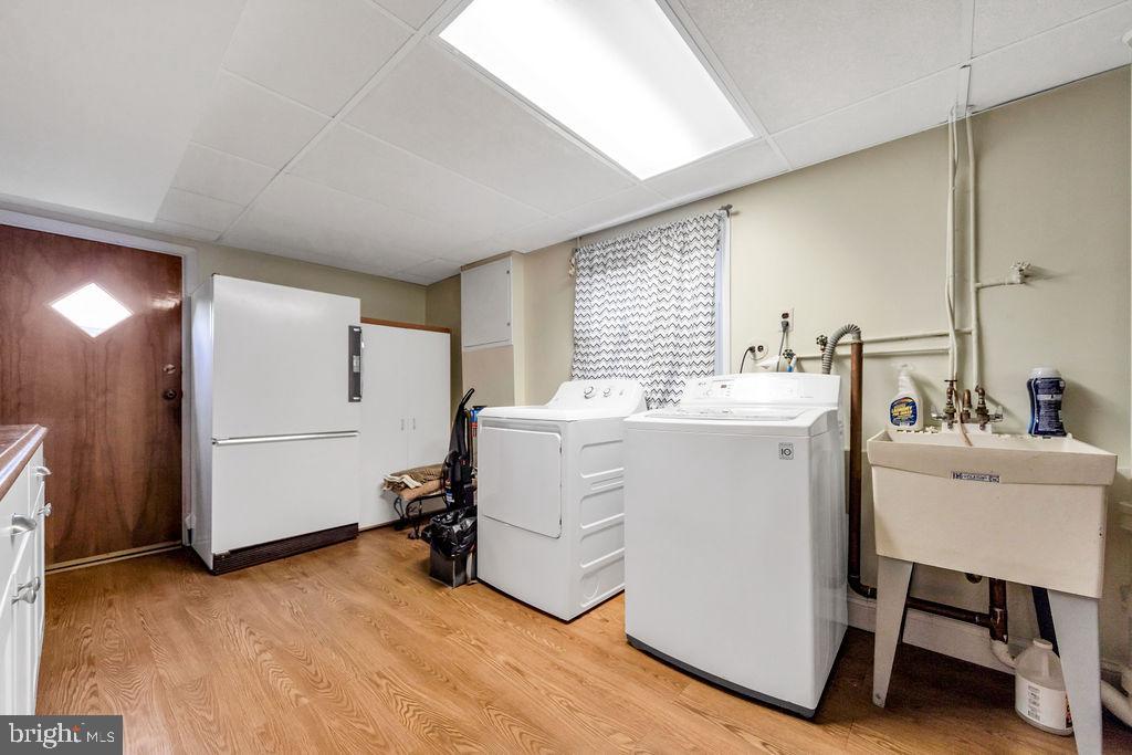 2613 HIGHLAND AVENUE