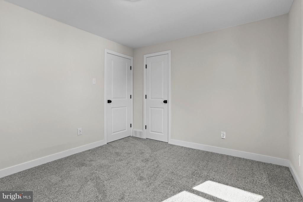 408 GARDEN LANE