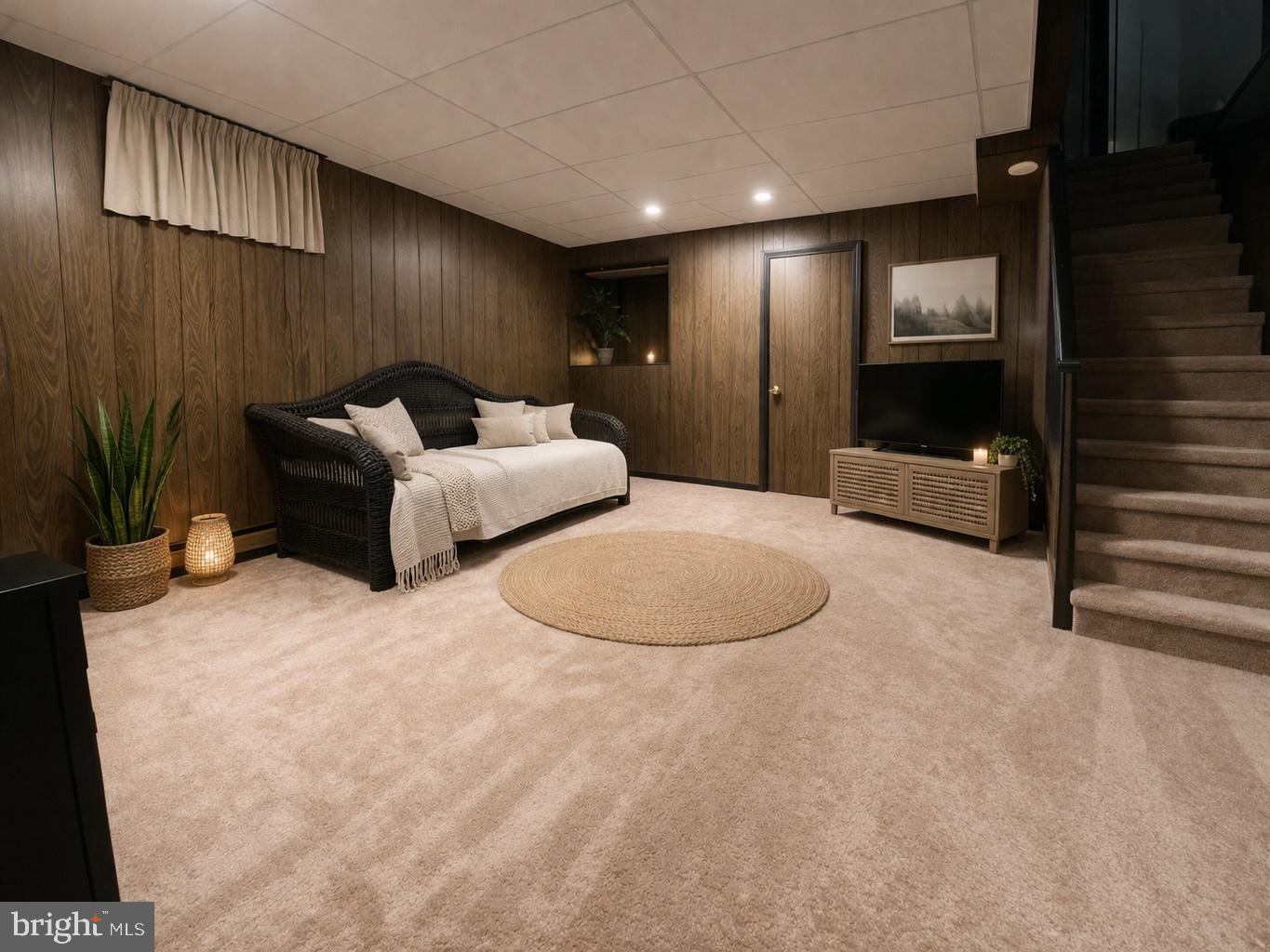 407 ALEXANDER AVENUE